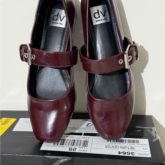 Dolce vitaWomen's Burgundy Mary Jane Shoes size 6.5 - Picture 2 of 8
